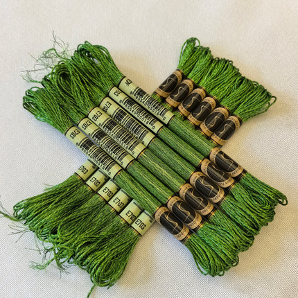 Metallic Embroidery Thread, Pack of 12 Skeins, Lt Green Emerald
