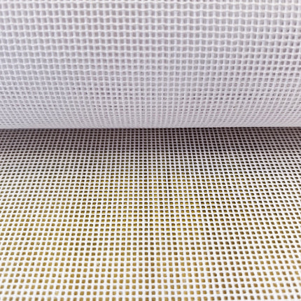10CT Mono Interlock Canvas, White